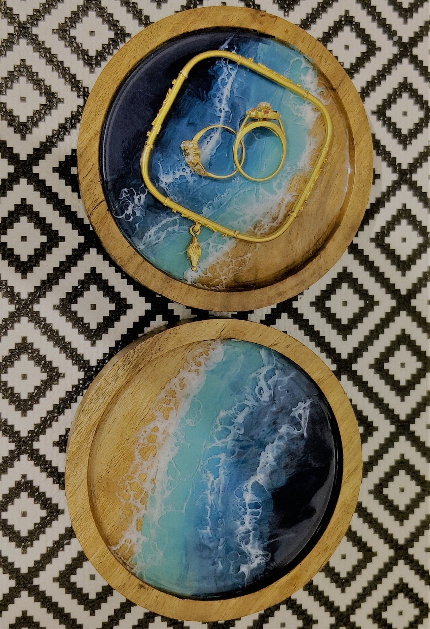 Trinket Dish for Jewelry, Ocean Resin Art Trinket Wooden Dish, Acacia Wood Dish for Jewelry Storage, Personalized Trinket Dish - GOFIRE OUTLET
